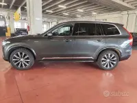 Usata Volvo XC90 Inscription 235 CV (172 kW) 2020 Grigio scuro SUV