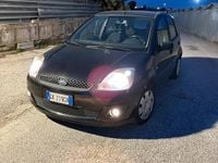 Usado Ford Fiesta 68 HP (50 kW) 2008 Preto Citadino