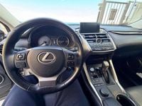 Usata Lexus NX300h Executive Line 155 CV (114 kW) 2017 Argento SUV