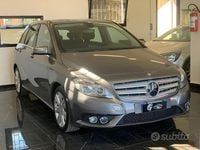Usata Mercedes B180 Exclusive 109 CV (80 kW) 2015 Grigio Utilitaria
