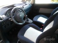 Usata Peugeot 1007 88 CV (64 kW) 2009 Nero Monovolume