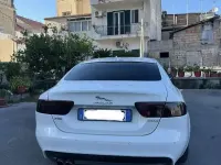 Usata Jaguar XE 179 CV (131 kW) 2018 Berlina