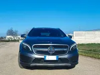 Usata Mercedes GLA200 136 CV (100 kW) 2015 Grigio SUV