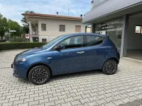 Usata Lancia Ypsilon 69 CV (50 kW) 2024 Blu Utilitaria