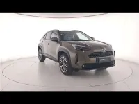 Usata Toyota Yaris Cross Lounge 116 CV (85 kW) 2023 Verde scuro SUV