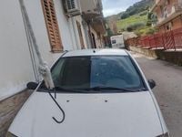 Usata Fiat Punto 69 CV (50 kW) 2005 Utilitaria