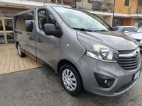 Usata Opel Vivaro 145 CV (106 kW) 2017 Grigio Monovolume