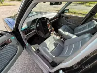 Usata Mercedes 300 SE 1989 Nero Berlina