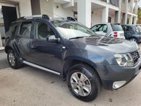 Usata Dacia Duster Lauréate 110 CV (80 kW) 2017 Grigio SUV