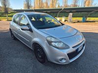 Usata Renault Clio IV 90 CV (66 kW) 2012 Argento Berlina