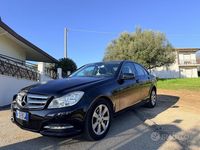 Usata Mercedes C180 Elegance 120 CV (88 kW) 2013 Nero Berlina