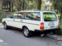 Usata Volvo Polar 109 CV (80 kW) 1990 Bianco Station wagon