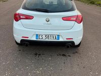 Usata Alfa Romeo Giulietta 170 CV (125 kW) 2013 Bianco Utilitaria