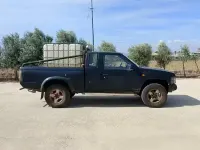 Usata Nissan King 1993 Nero Pick-up