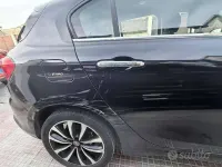 Usata Fiat Tipo Lounge 120 CV (88 kW) 2017 Nero Berlina