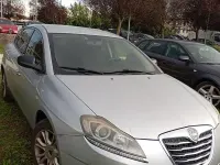Usata Lancia Delta Gold 105 CV (77 kW) 2013 Grigio Utilitaria