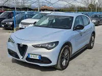 Usata Alfa Romeo Stelvio Super 209 CV (153 kW) 2023 Nero SUV