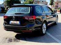 Usata VW Passat 122 CV (89 kW) 2022 Nero Station wagon