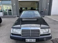Usata Mercedes 320 220 CV (161 kW) 1992 Nero Coupé