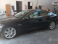 Usata Jaguar XF 200 CV (147 kW) 2014 Nero Berlina