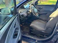 Usata Lancia Ypsilon 54 CV (39 kW) 2016 Blu Utilitaria