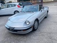 Usata Alfa Romeo Spider 125 CV (91 kW) 1986 Grigio Cabrio