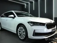 Nuova Skoda Superb Style 150 CV (110 kW) 2026 Bianco Station wagon