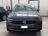 Usata VW Tiguan Life 122 CV (89 kW) 2023 Grigio SUV