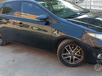 Usata Toyota Auris 90 CV (66 kW) 2014 Nero Berlina