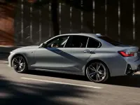 Nuova BMW 320 190 CV (139 kW) 2025 Argento Berlina