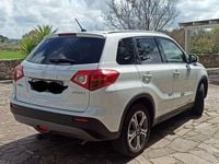 Usata Suzuki Vitara 120 CV (88 kW) 2018 Bianco SUV