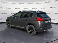 Usata Peugeot 2008 99 CV (72 kW) 2016 Grigio SUV