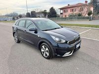 Usata Kia Niro Start 105 CV (77 kW) 2018 Grigio SUV