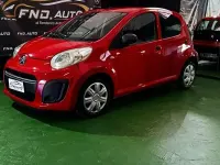 Begagnad Citroën C1 Attraction 68 HK (50 kW) 2013 Röd Halvkombi