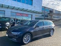Usata VW Passat Business 150 CV (110 kW) 2022 Grigio scuro Station wagon