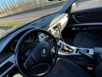 Usata BMW 316 116 CV (85 kW) 2010 Nero Station wagon