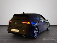 Usata VW Golf VIII Style 265 CV (194 kW) 2025 Grigio Berlina
