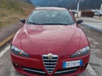 Usata Alfa Romeo 147 105 CV (77 kW) 2006 Rosso Utilitaria