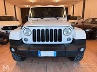 Begagnad Jeep Wrangler Sahara 200 HK (147 kW) 2016 Vit SUV