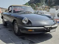 Begagnad Alfa Romeo Spider Veloce 128 HK (94 kW) 1983 Svart Cab