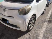 Usata Toyota iQ 68 CV (50 kW) 2009 Bianco Utilitaria