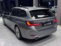 Usata BMW 318 150 CV (110 kW) 2023 Grigio Station wagon