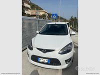 Usata Mazda 2 Inclusive 90 CV (66 kW) 2010 Bianco Utilitaria