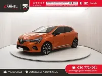 Usata Renault Clio V Techno 145 CV (106 kW) 2023 Arancione Berlina