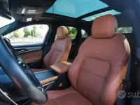 Usata Jaguar F-Pace R-Dynamic 204 CV (150 kW) 2021 Grigio SUV