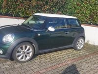 Begagnad Mini ONE 75 HK (55 kW) 2011 Grön Halvkombi