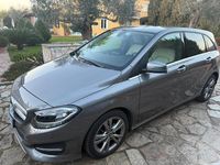 Usata Mercedes B200 2018 Grigio Monovolume