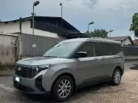 Usata Ford Tourneo Courier 125 CV (91 kW) 2024 Grigio Monovolume