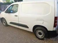 Usata Peugeot Partner 102 CV (75 kW) 2019 Bianco Monovolume