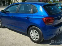 Usata VW Polo 75 CV (55 kW) 2018 Blu Utilitaria